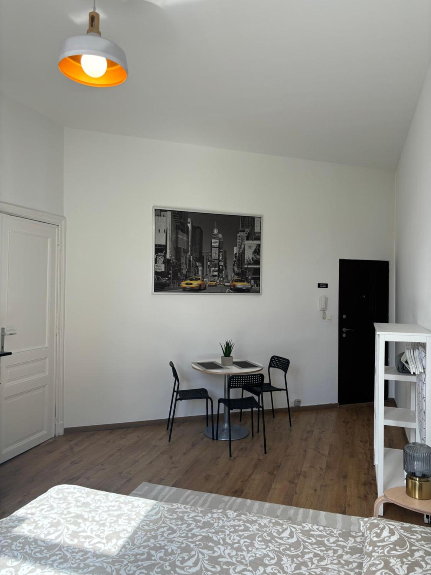 Studio Issa Bruxelles Exterior foto